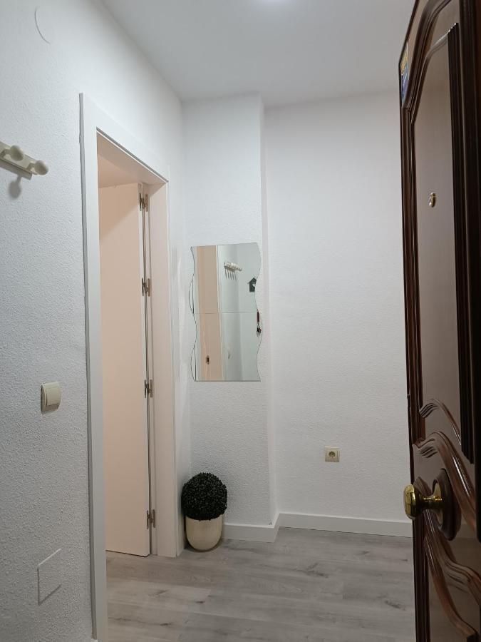 Acogedor Apartamento Cerca Del Centro Historico De Málaga Eksteriør billede