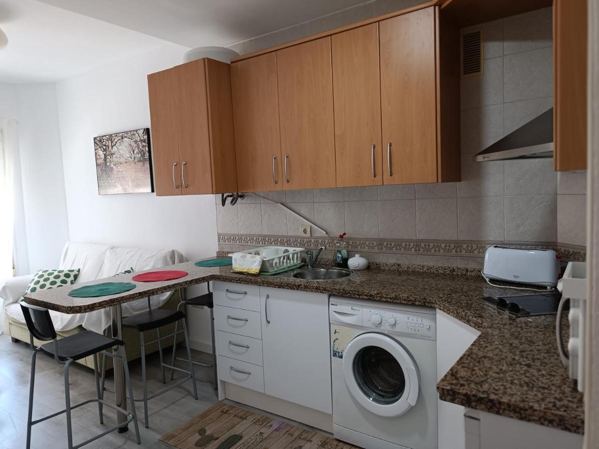 Acogedor Apartamento Cerca Del Centro Historico De Málaga Eksteriør billede